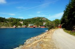Hausvik am Fjord